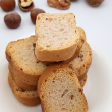 biscotte-noix-noisettes-toast